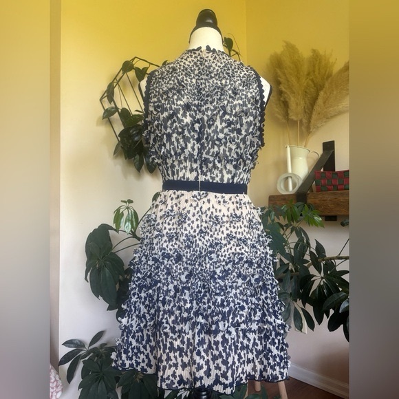 Foxiedox Clover Pleated Dress  Size S - Picture 5 of 9